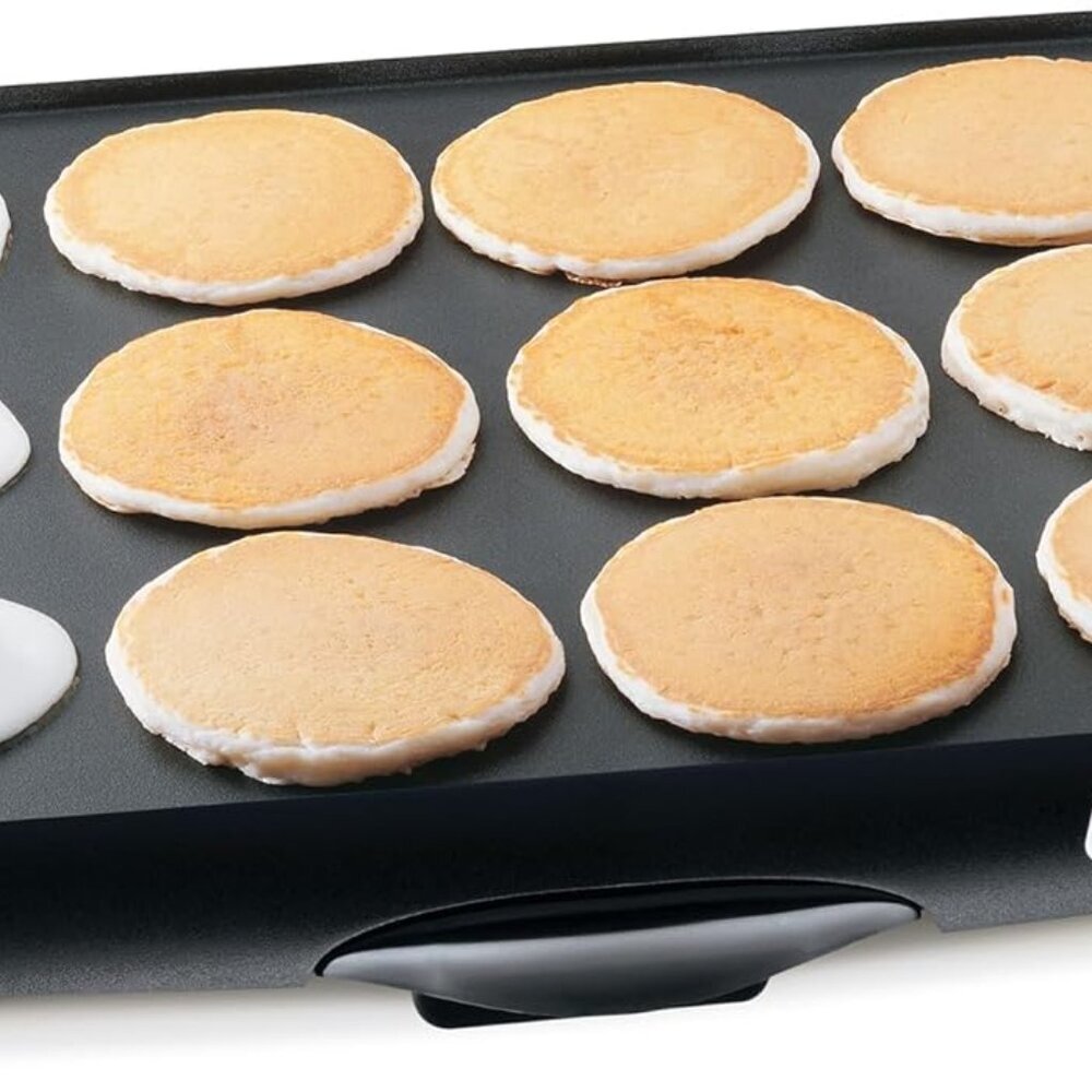 07046 Tilt 'n Drain Big Griddle Cool-Touch Electric Griddle